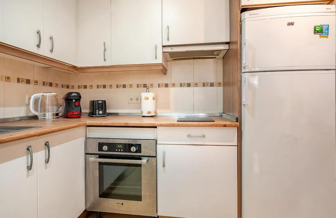 Apartamento turístico mad-aeropuerto ifema-1